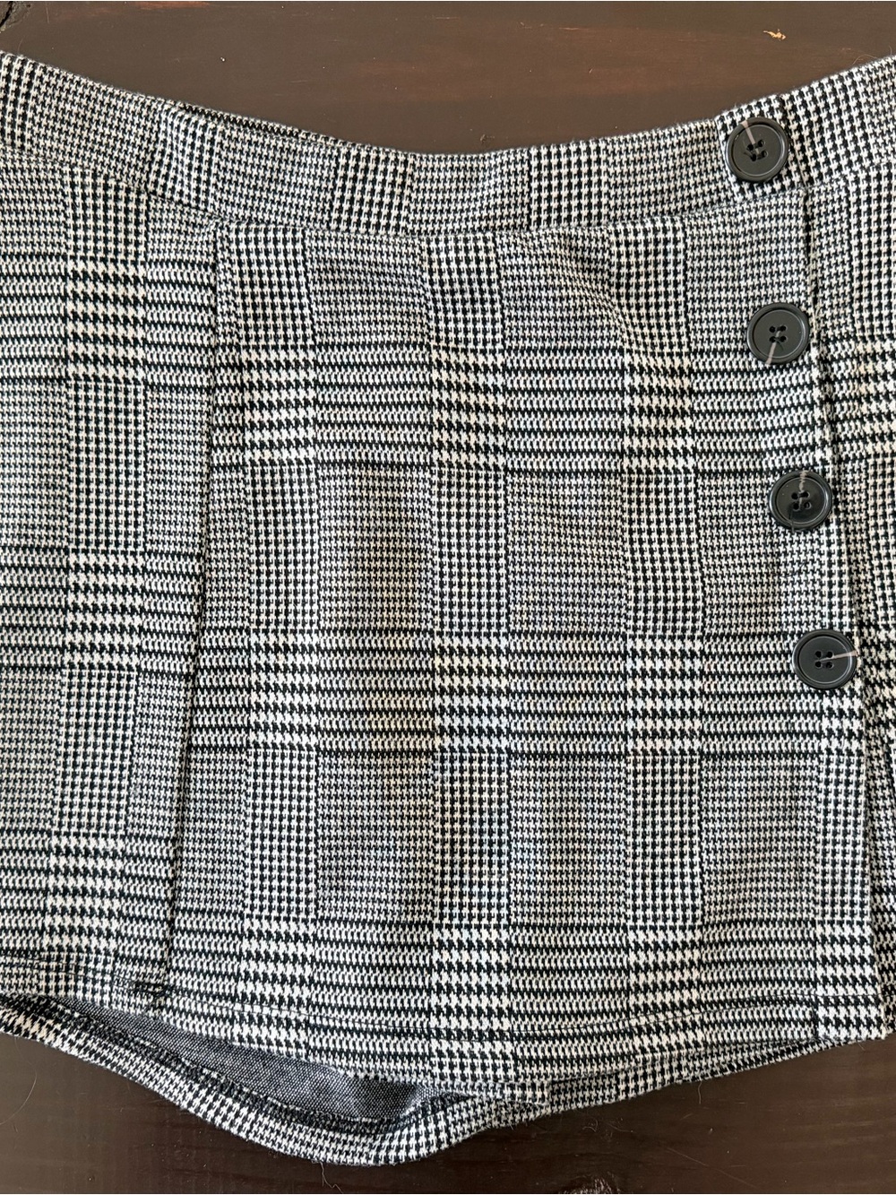 iris Black & White Plaid Button-Front Mini Skirt